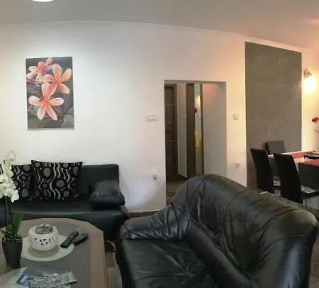 Apartment Frangipani Siófok