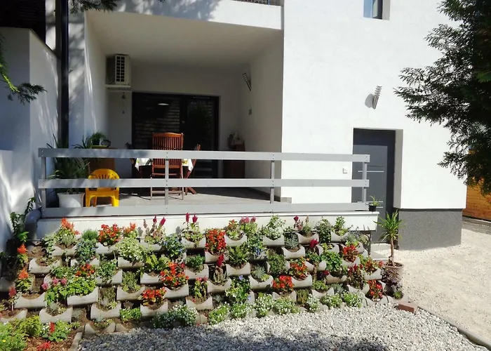 Frangipani Apartament